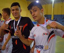 Estudantes participando