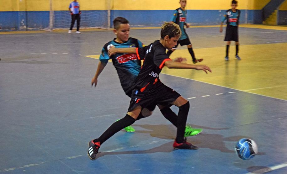 Estudantes nos jogos